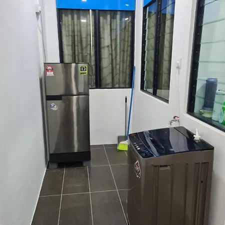 Nino Homestay Roxy Apartment Kuching Exterior photo